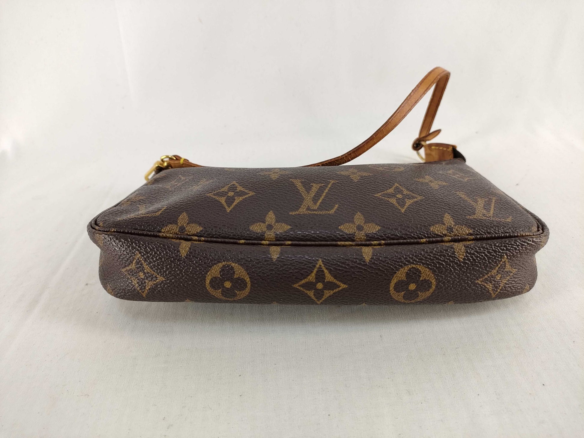 LOUIS VUITTON Monogram Pochette Accessoir M51980 Pouch