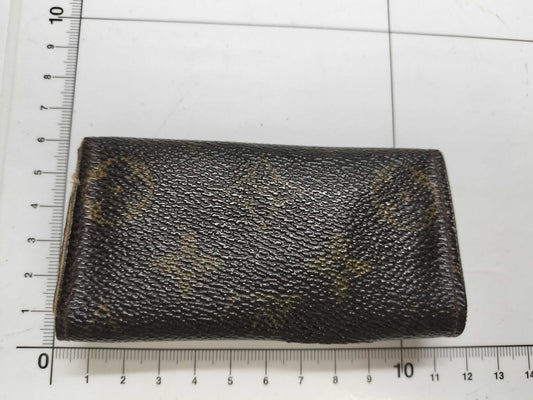 LOUIS VUITTON Monogram Monogram Keycase Keycase Keycase Keychain