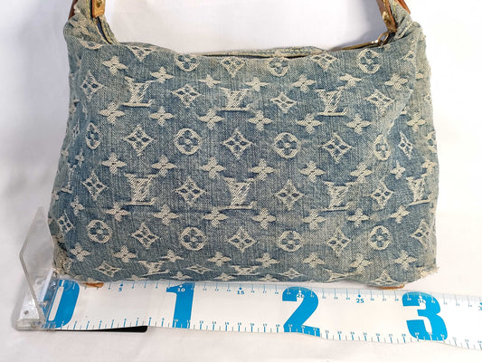 LOUIS VUITTON Monogram Denim LOUIS VUITTON Monogram Denim Louis Vuitton Monogram Denim Buggy PM Shoulder Bag Shoulder Bag