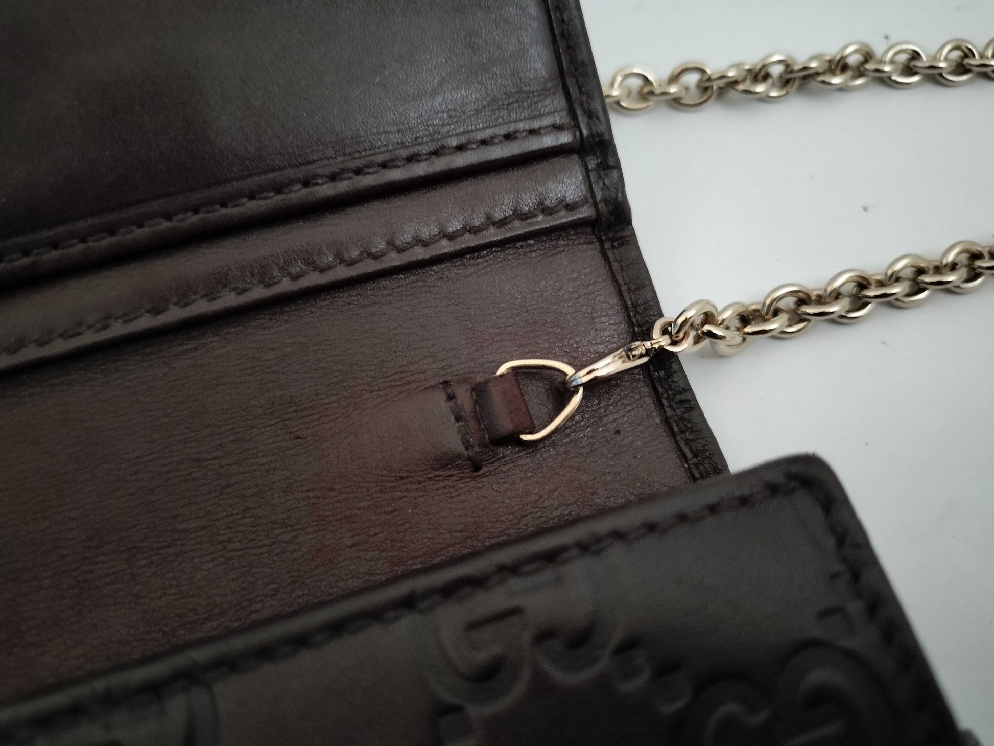 GUCCI Guccissima Chain Wallet with Gold Hardware