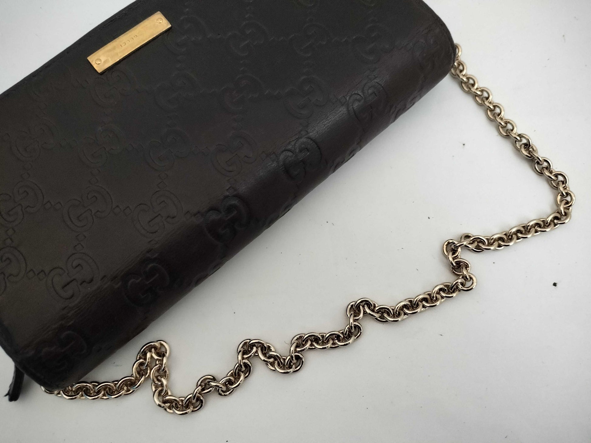 GUCCI Guccissima Chain Wallet with Gold Hardware