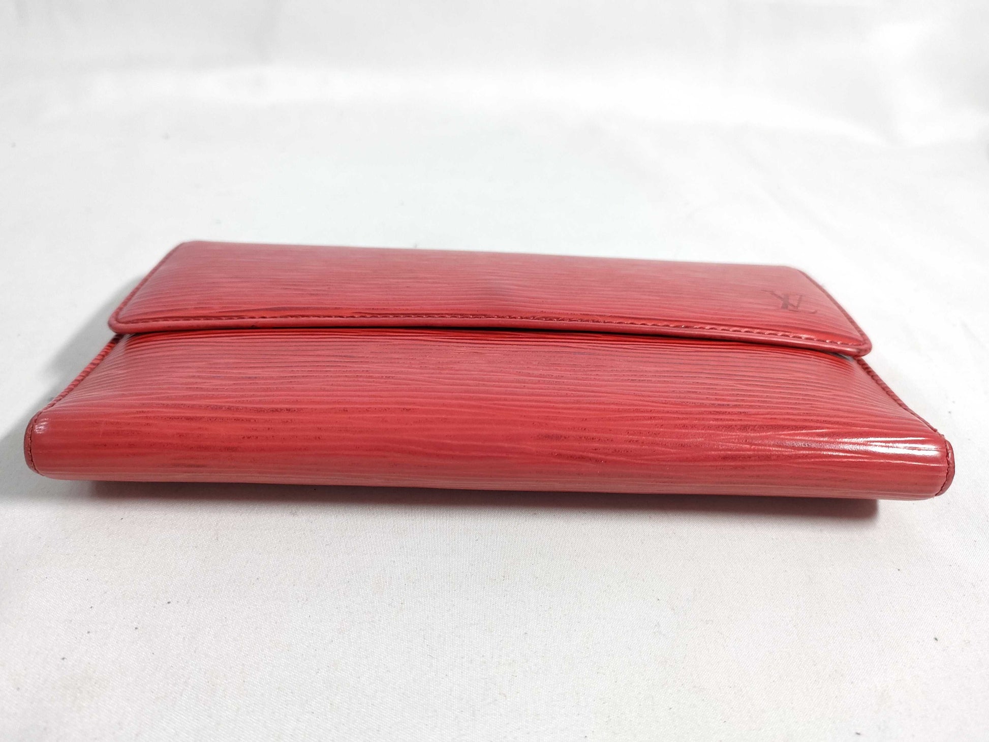 LOUIS VUITTON Epi Louis Vuitton Epi Long Wallet Wallet