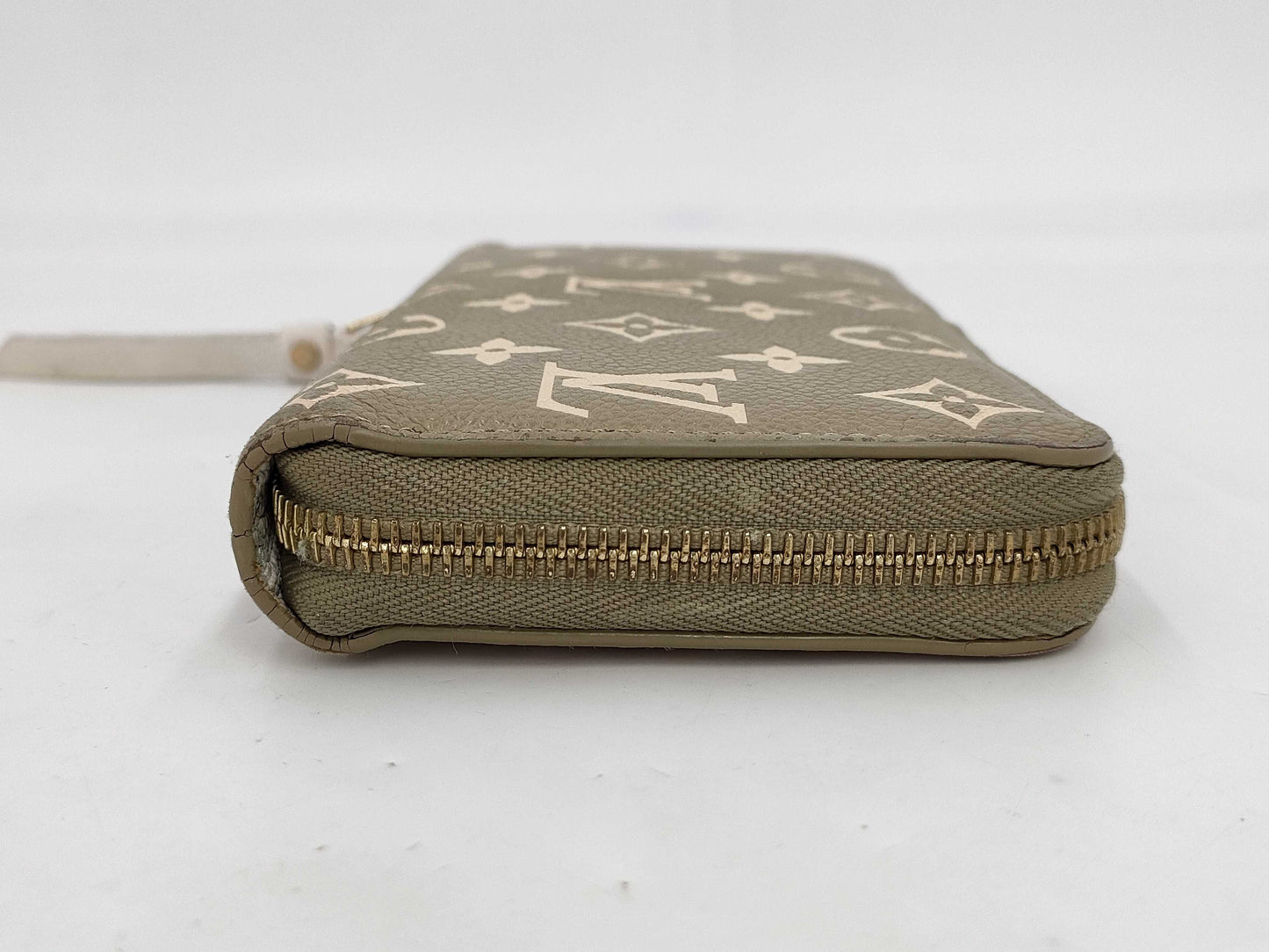 LOUIS VUITTON Louis Vuitton LOUIS VUITTON Zippy Wallet Wallet