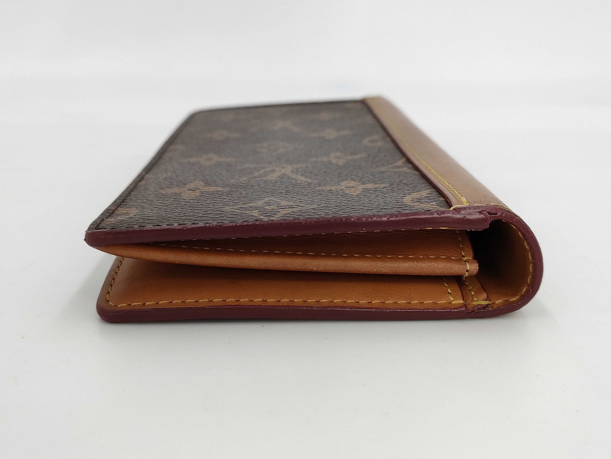 LOUIS VUITTON LOUIS VUITTON Portefeuille Brazza NM M69029 Wallet