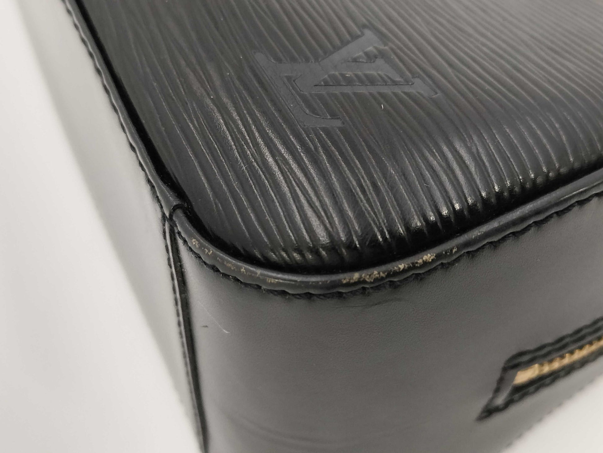 LOUIS VUITTON Epi Handbag