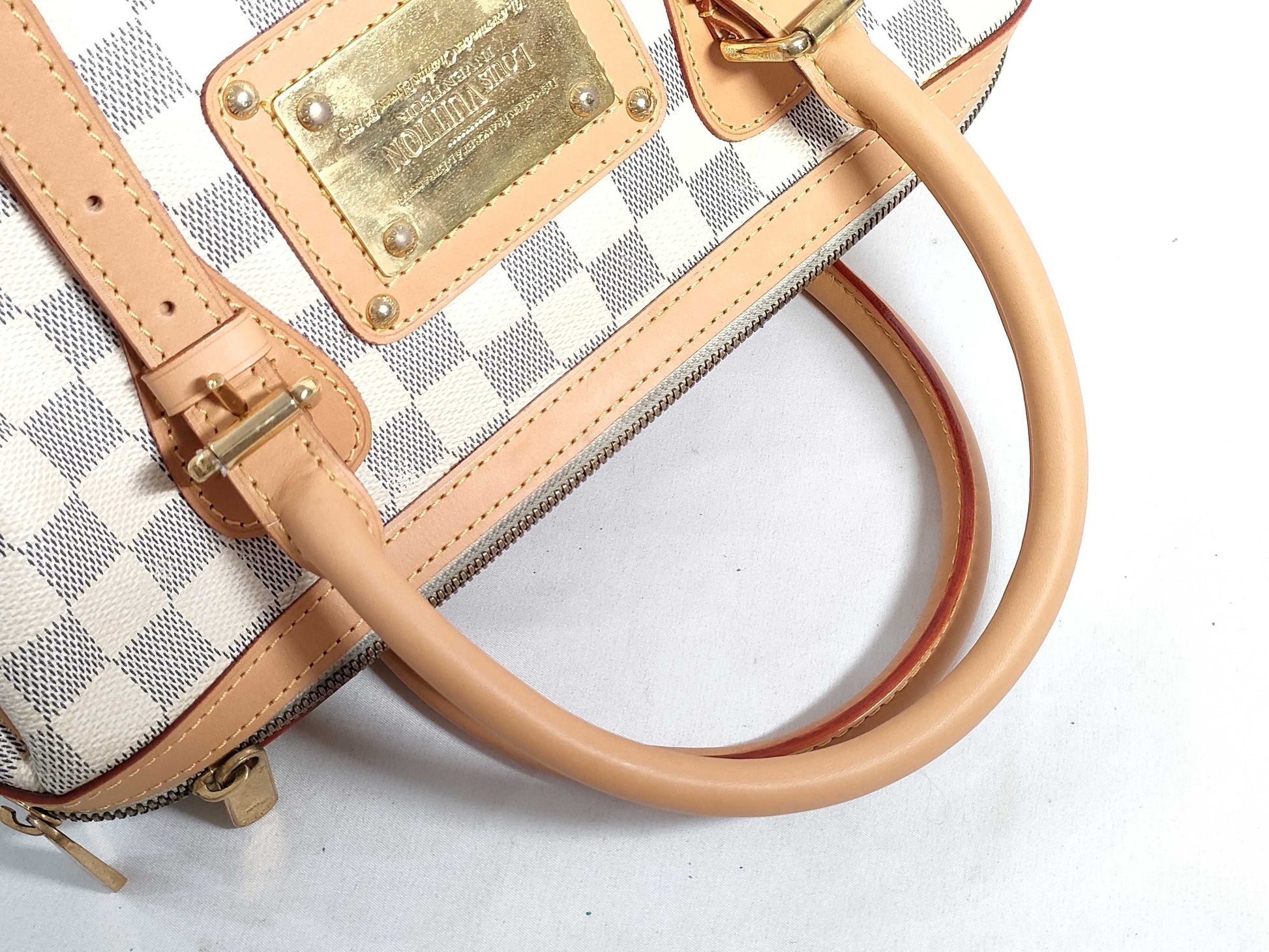 LOUIS VUITTON Damier Azure LOUIS VUITTON Hampstead Handbag