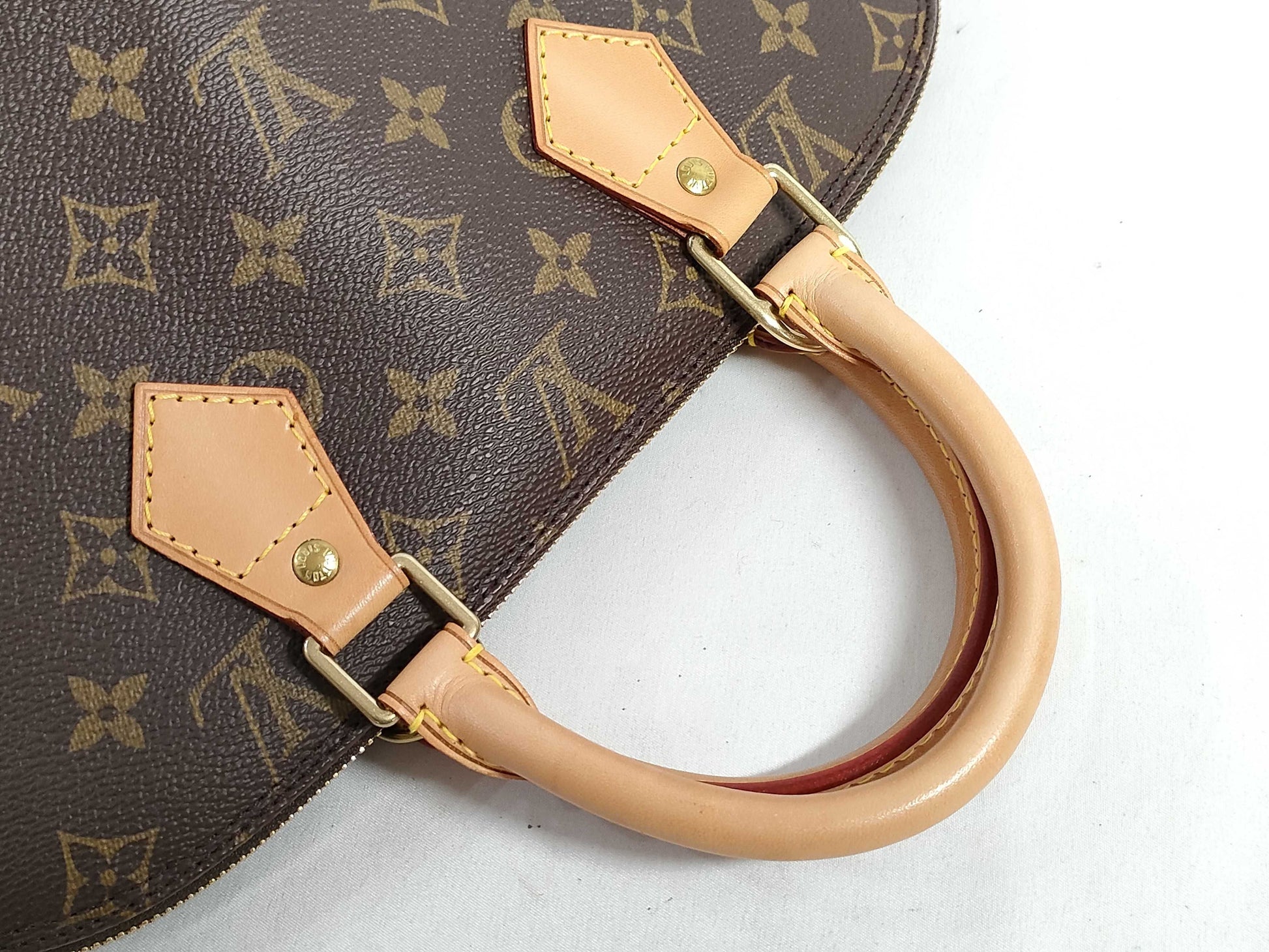 LOUIS VUITTON Monogram Louis Vuitton Monogram ALMA M51130 FL1011 Handbag