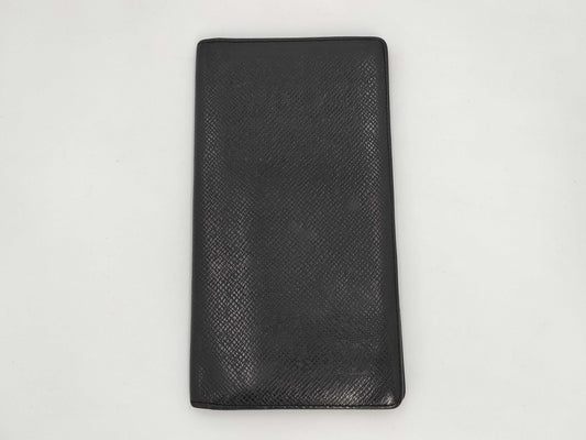 LOUIS VUITTON Louis Vuitton Taiga Wallet Black Wallet