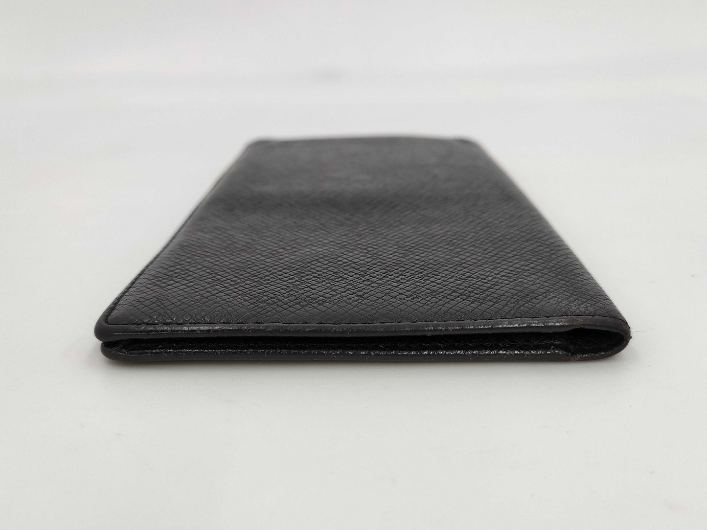LOUIS VUITTON Louis Vuitton Taiga Wallet Black Wallet