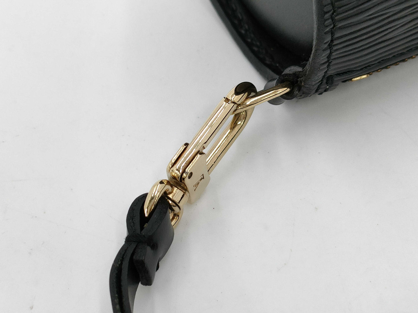 LOUIS VUITTON Louis Vuitton Epi Pouch Black Pouch