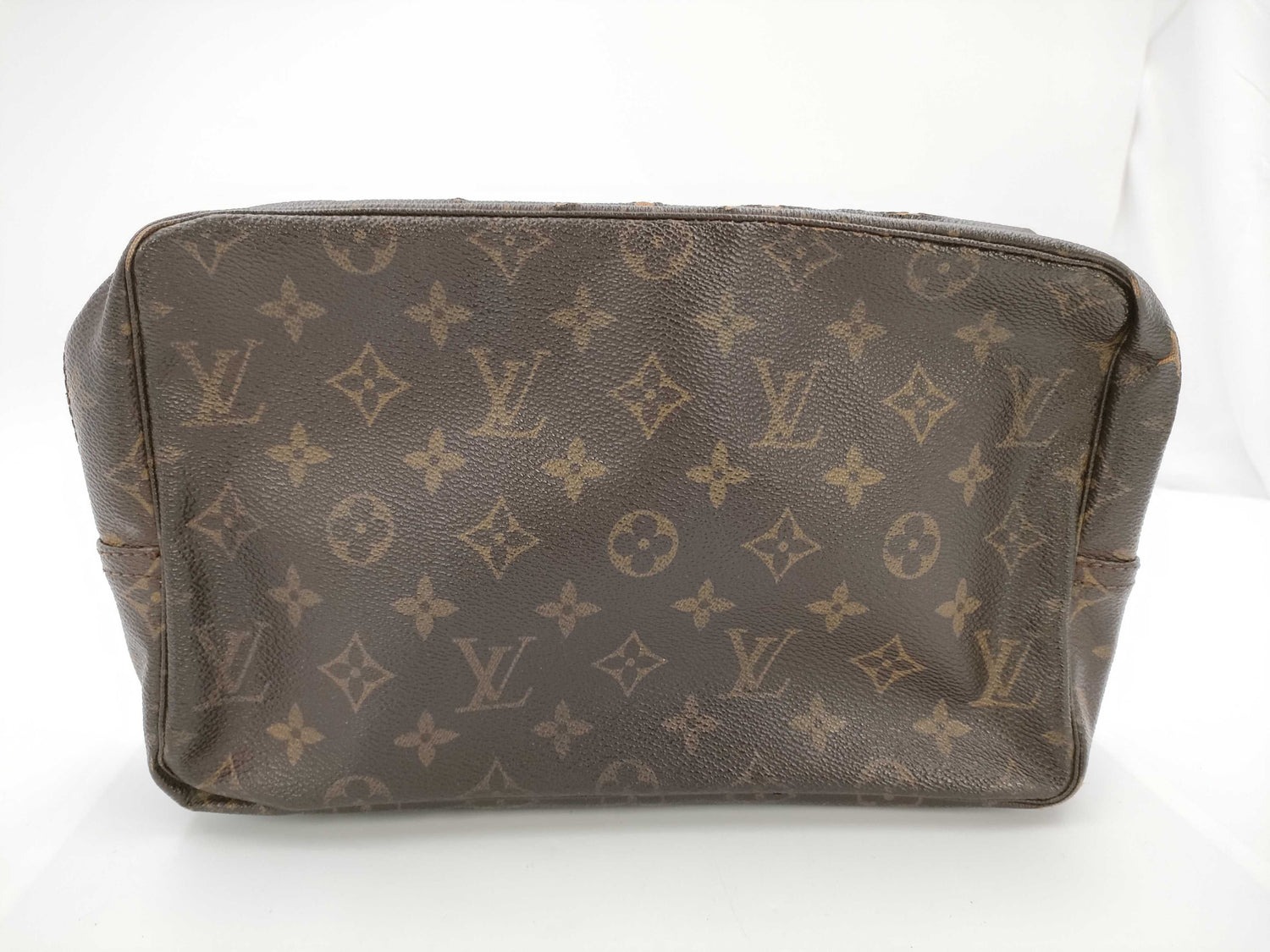 LOUIS VUITTON Louis Vuitton Monogram True Toilette Clutch Bag