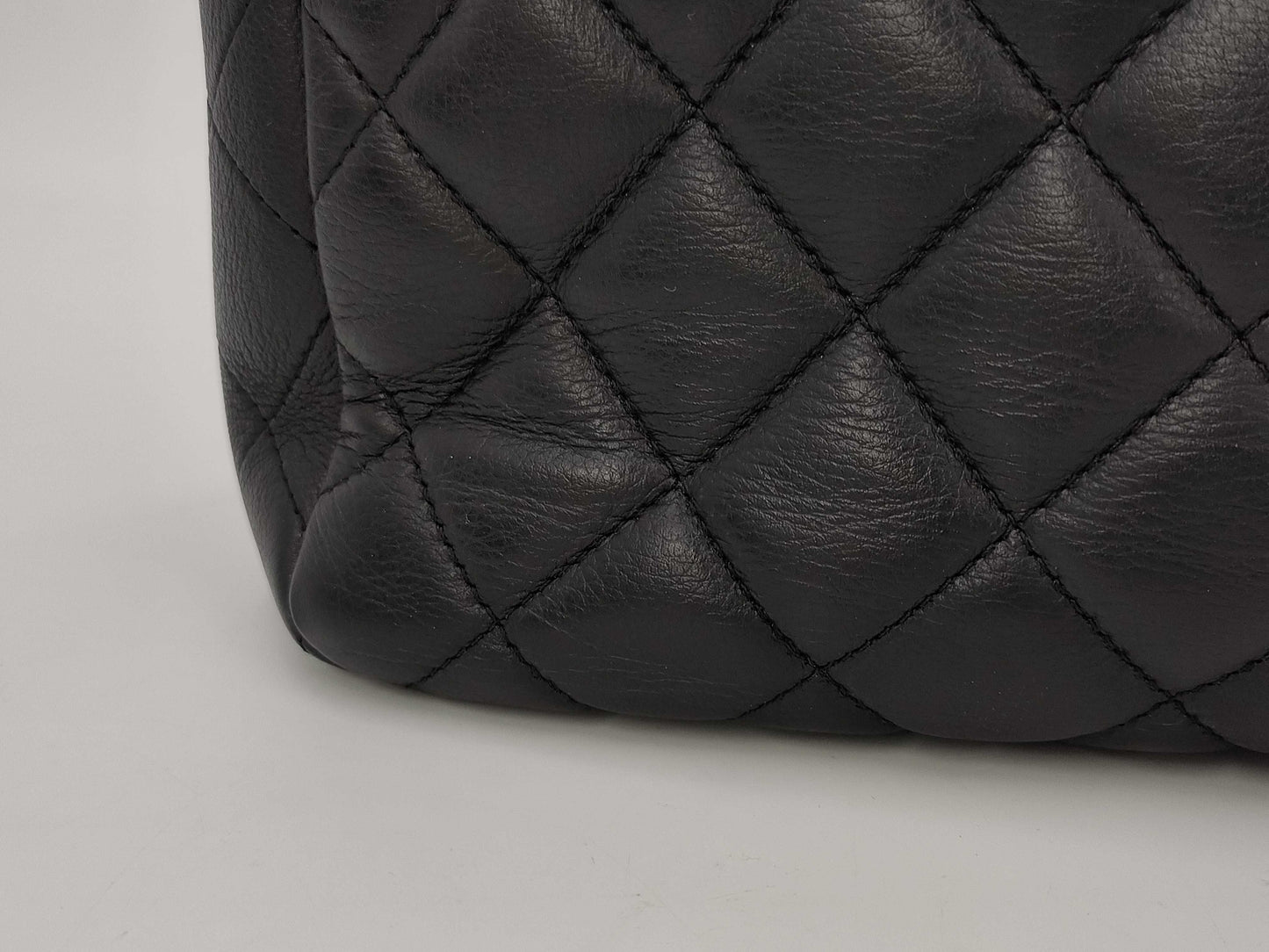 CHANEL CHANEL Classic Matelasse Shoulder Bag
