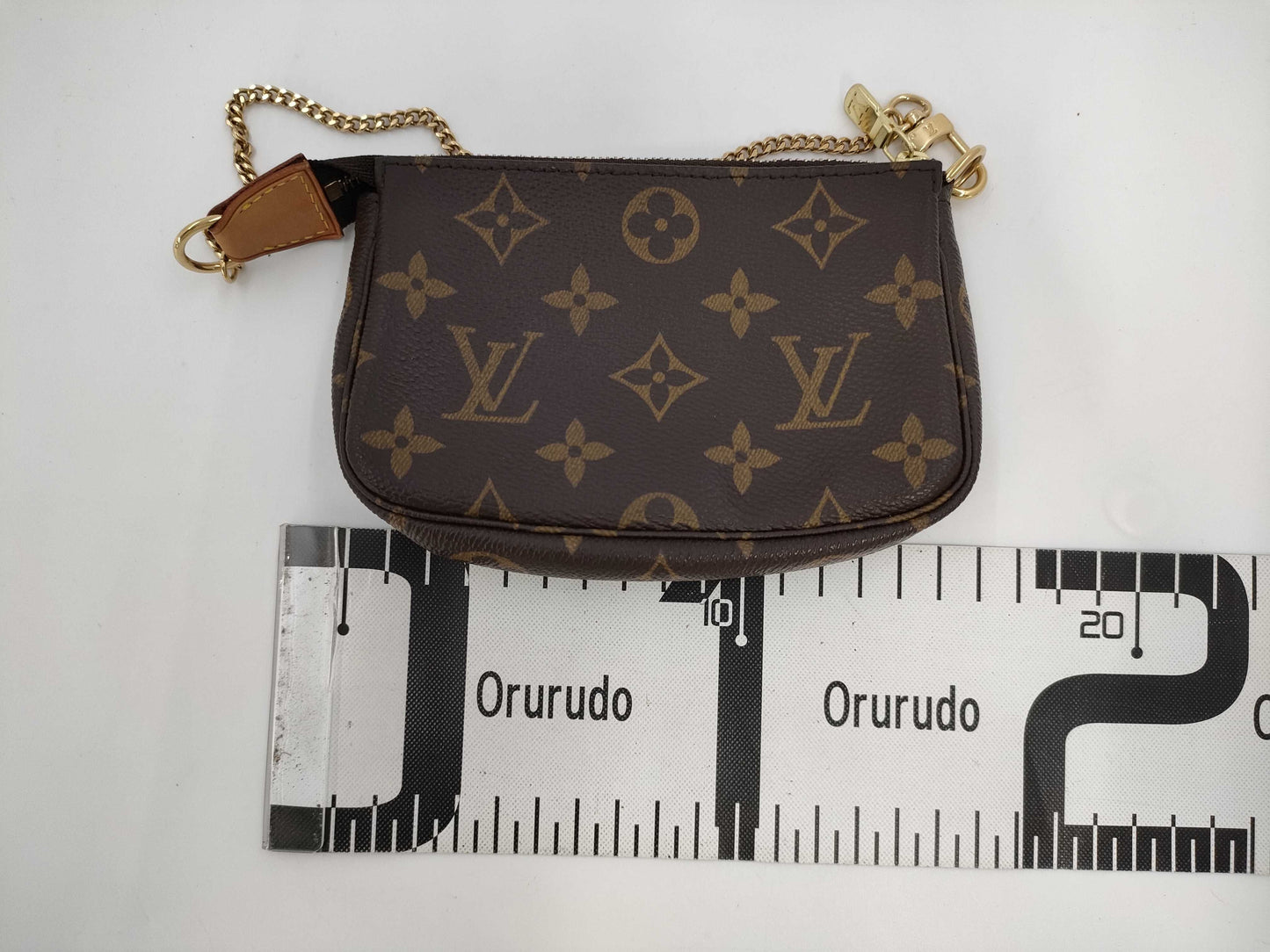 LOUIS VUITTON Monogram Mini Pochette Accessoires FL1014 Handbag