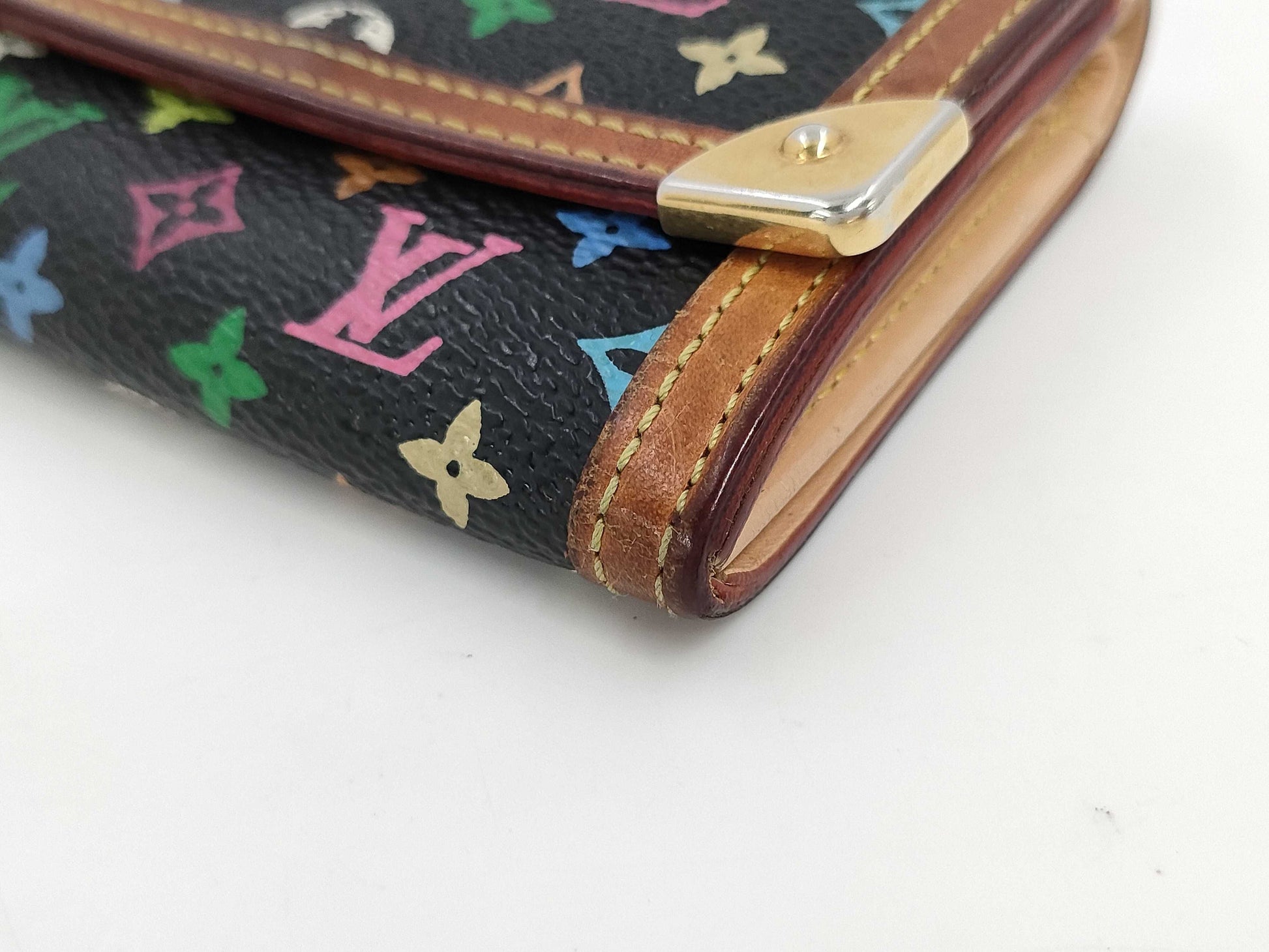 LOUIS VUITTON Multi Coin Case Porte Monnaie Plat Noir with unclear number