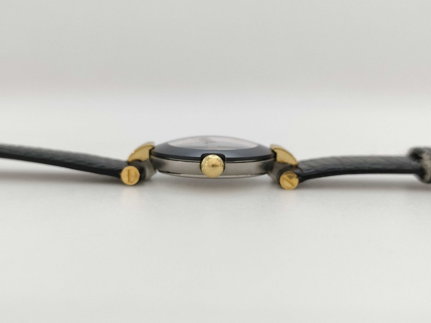 RADO 204.4079.4N 32967261 Quartz Women's Watch