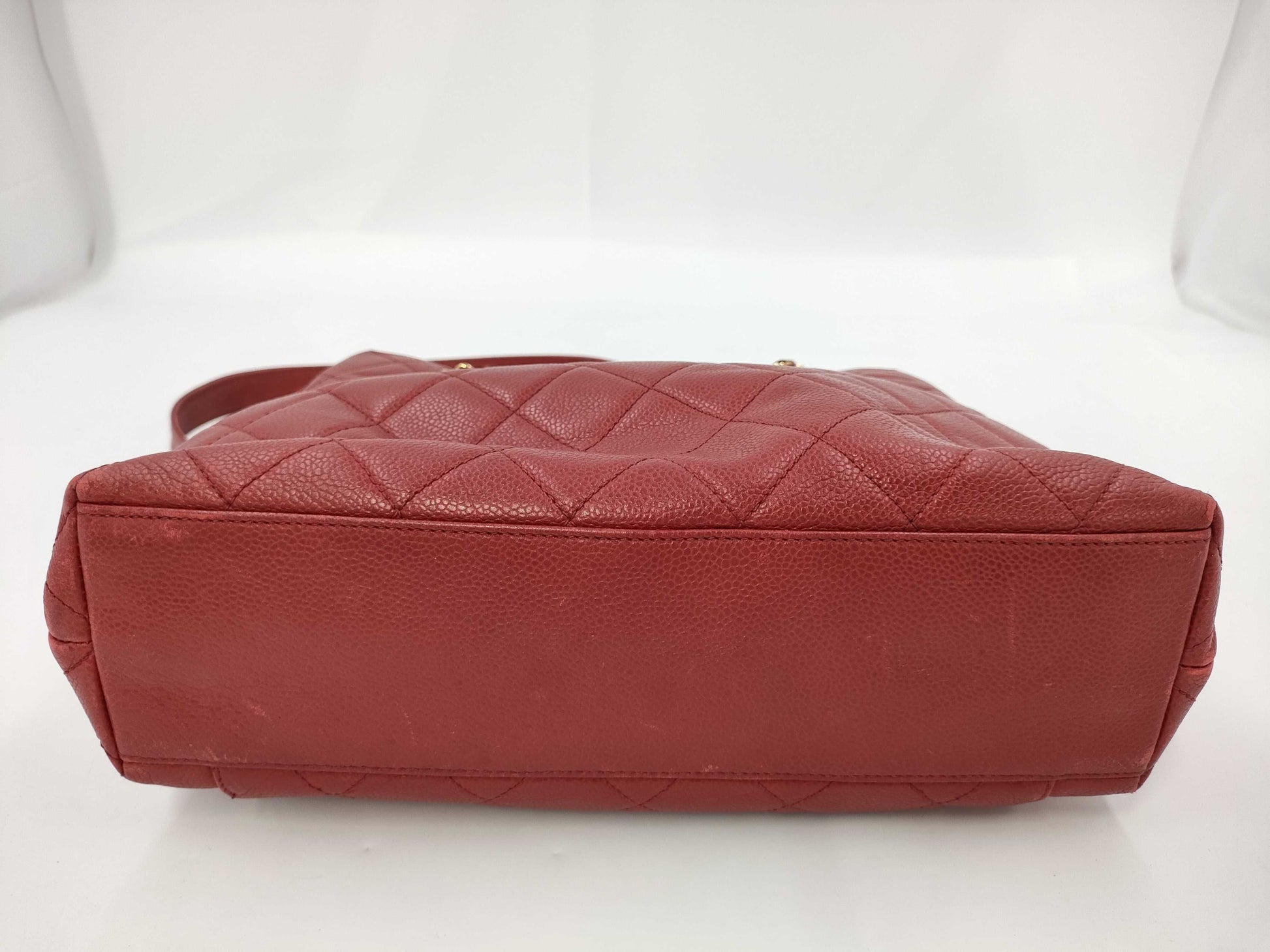 CHANEL Caviar Skin Chain Tote Shoulder Bag Red No. 4 Shoulder Bag