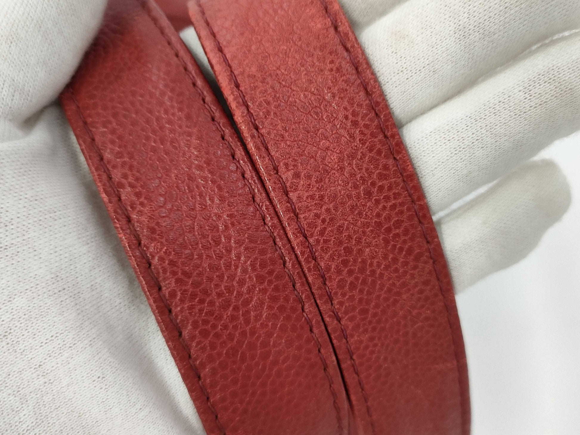 CHANEL Caviar Skin Chain Tote Shoulder Bag Red No. 4 Shoulder Bag