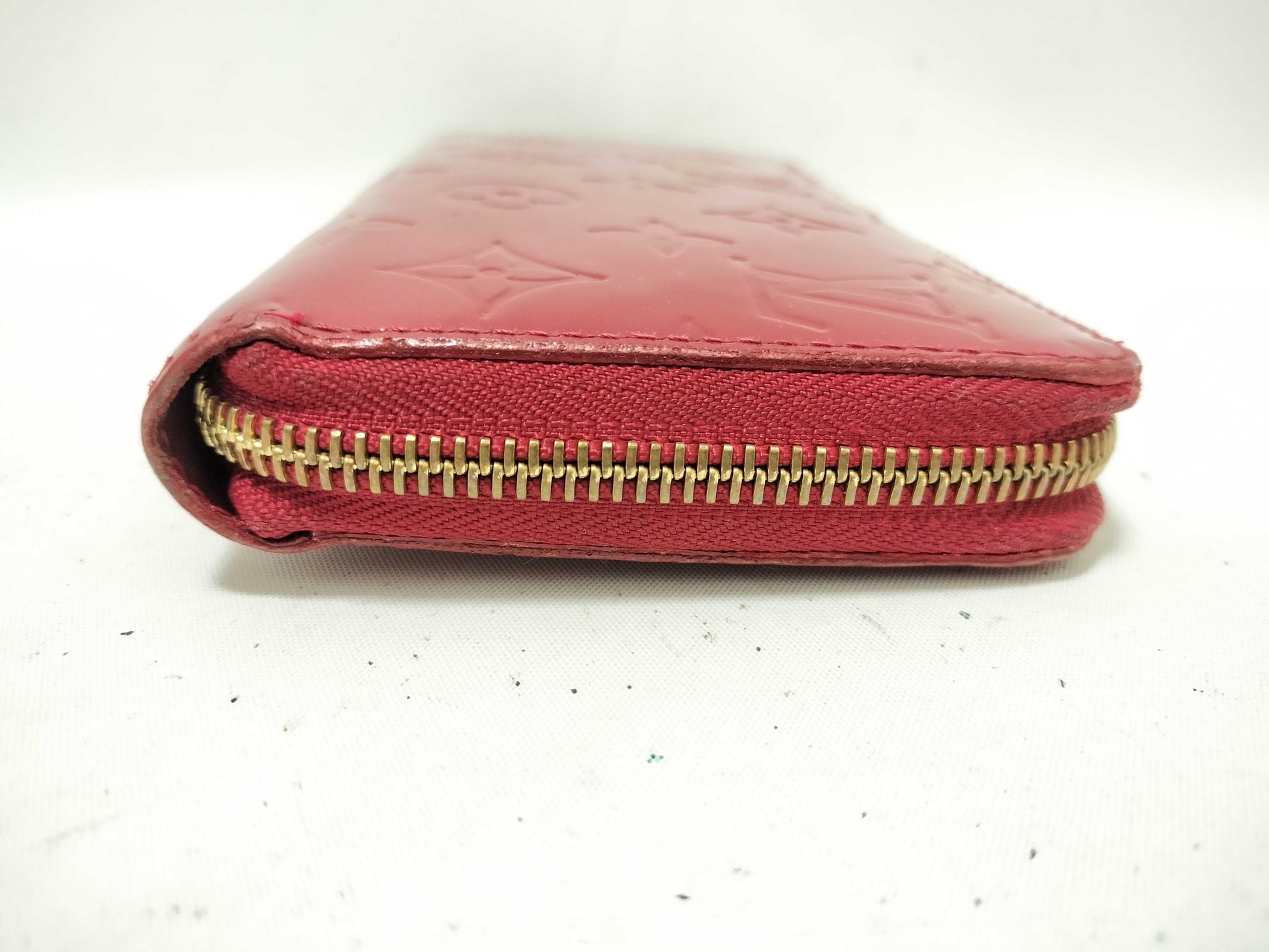 LOUIS VUITTON Vernis Zippy Wallet Wallet