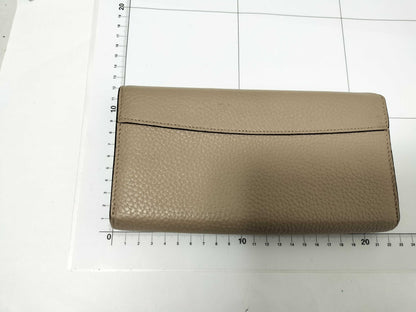 LOUIS VUITTON Capucines Taurillon Long Wallet Wallet