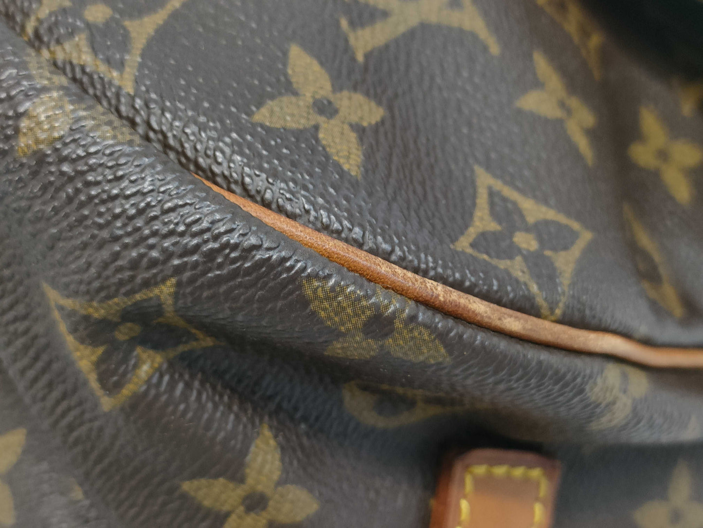 LOUIS VUITTON Monogram Saumur Shoulder Bag