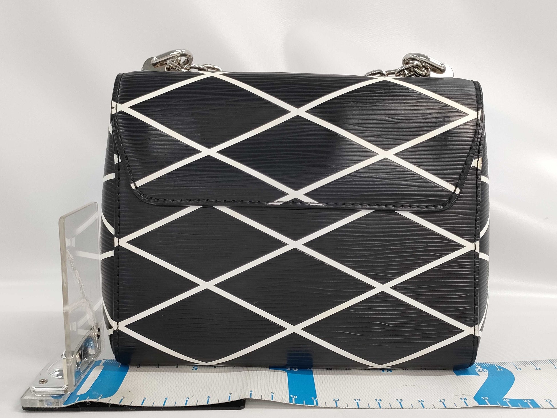 LOUIS VUITTON Twist Shoulder Bag