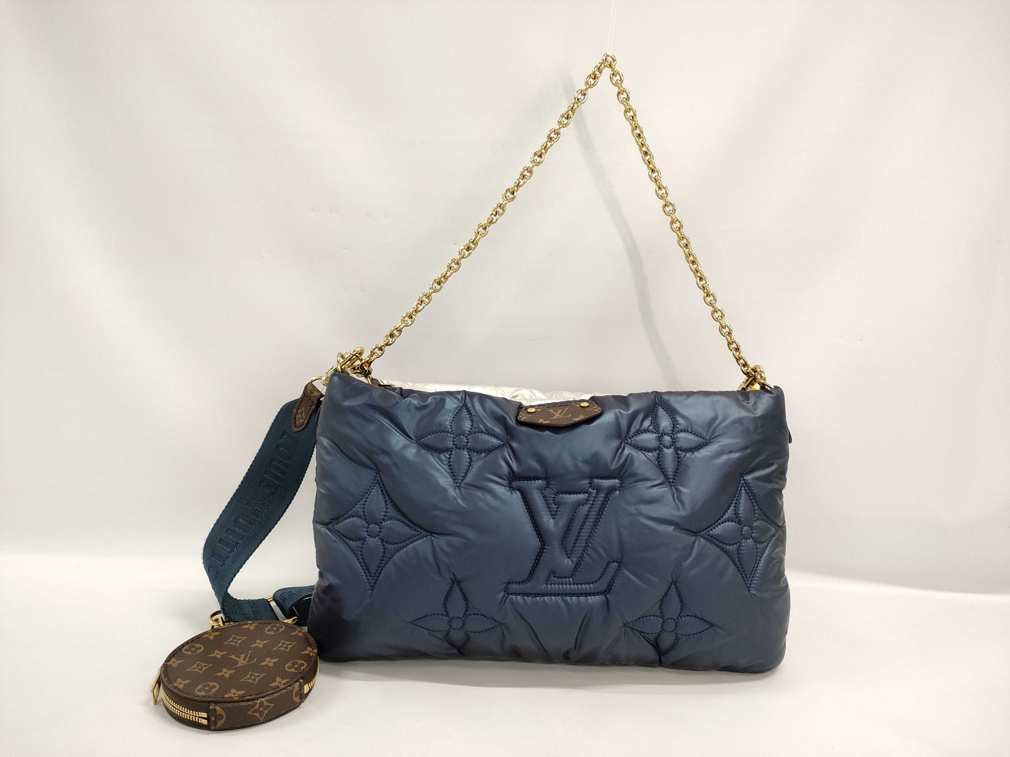 LOUIS VUITTON Maxi Multi Pochette Accessoires M21057 Shoulder Bag