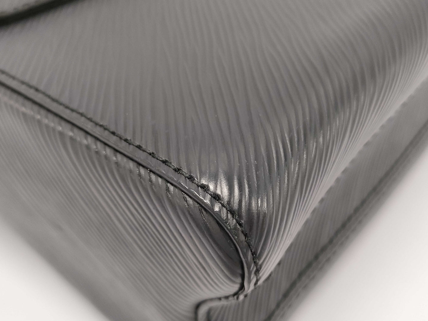 LOUIS VUITTON Twist Shoulder Bag