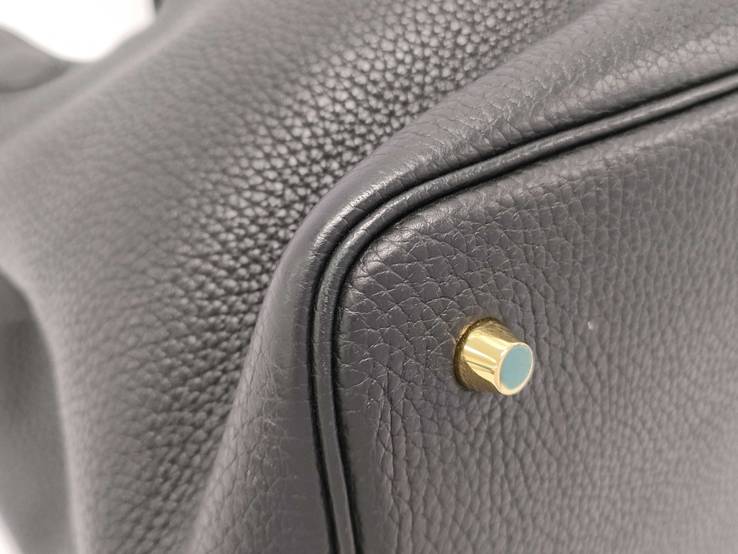 HERMES Picotin Lock 22 Black Y Stamp Handbag