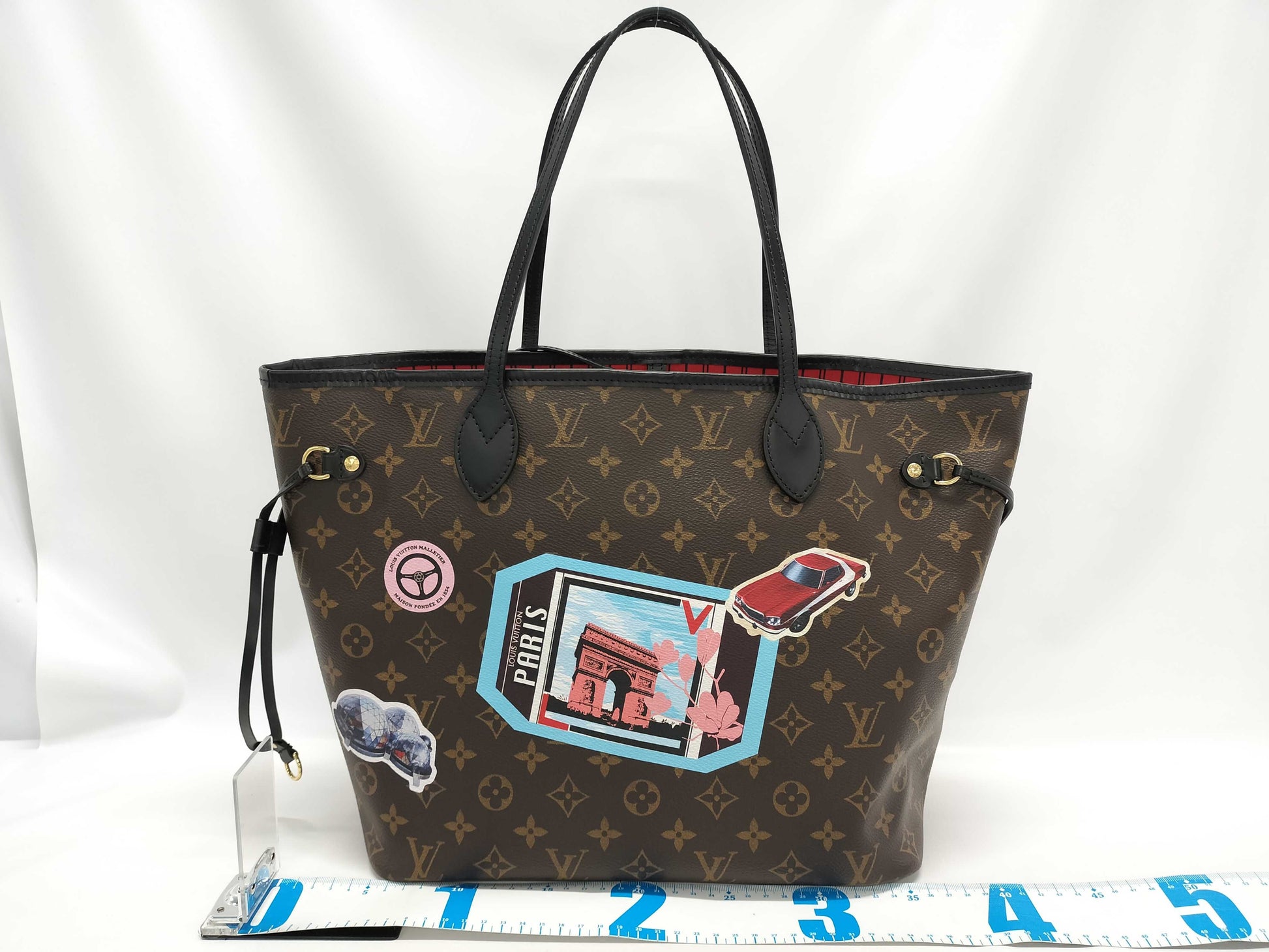 LOUIS VUITTON M42844 Monogram World Tour Neverfull MM Tote Bag