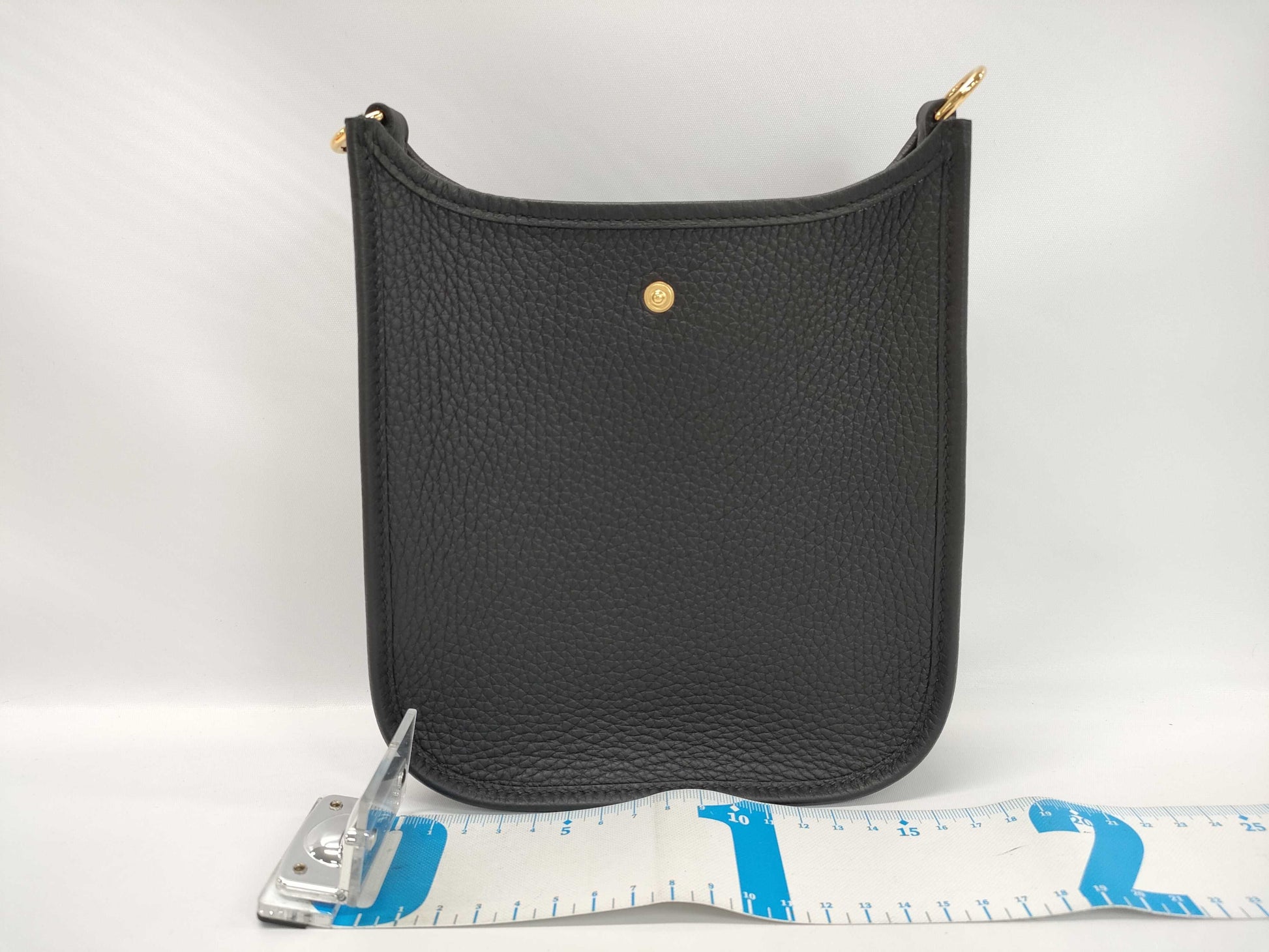 HERMES Evelyn TPM Taurillon Clemence Black GP K Stamped Shoulder Bag