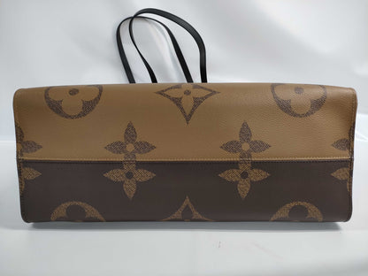 LOUIS VUITTON Monogram On the Go Handbag Tote Bag