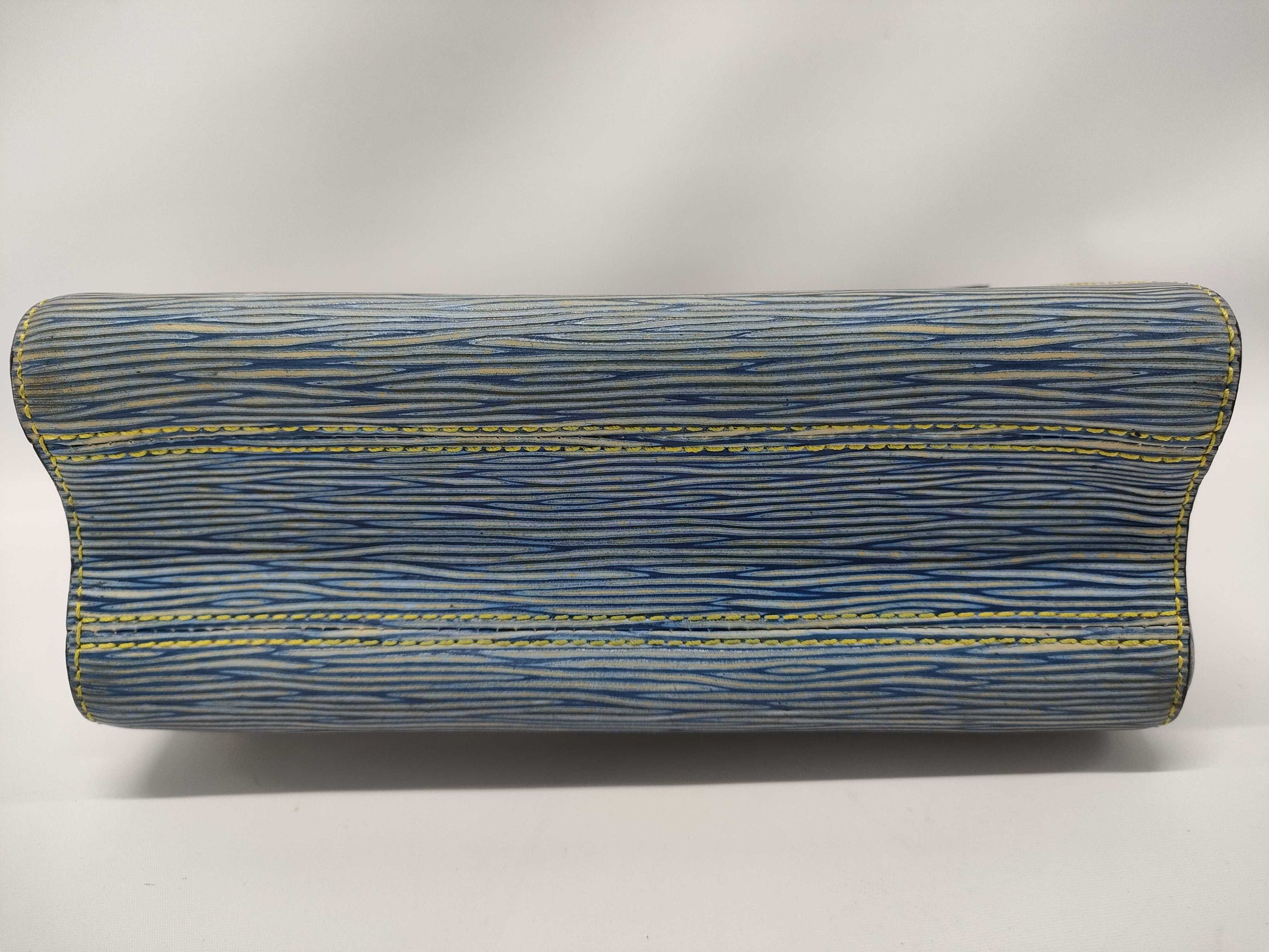 LOUIS VUITTON Twist Shoulder Bag