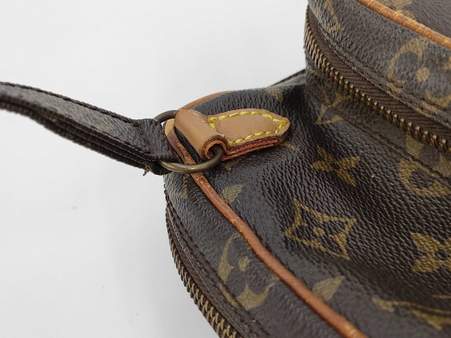 LOUIS VUITTON Louis Vuitton shoulder bag