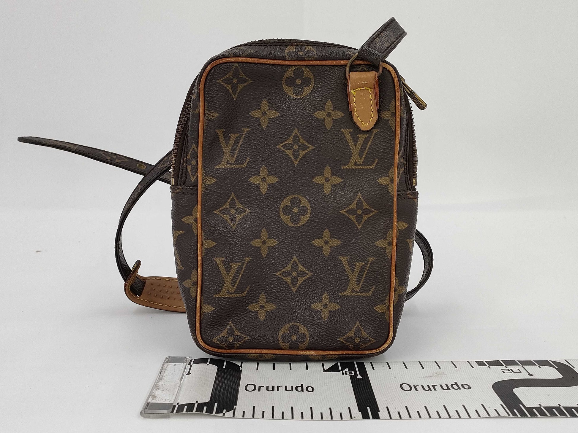 LOUIS VUITTON Louis Vuitton shoulder bag