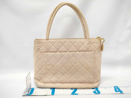 CHANEL Raffia Reissue Tote Bag, Pink