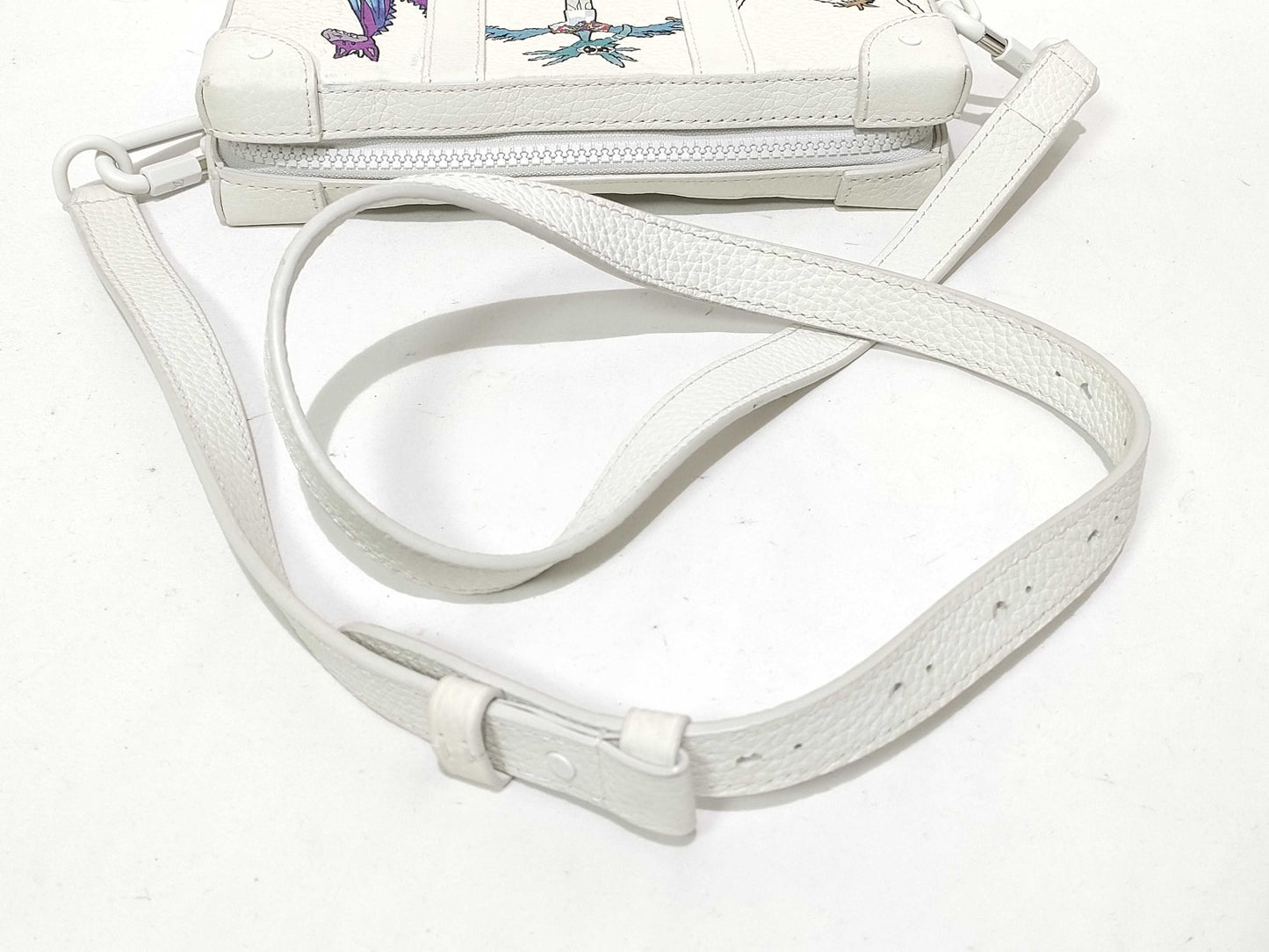 LOUIS VUITTON Monogram LV Shoulder Bag