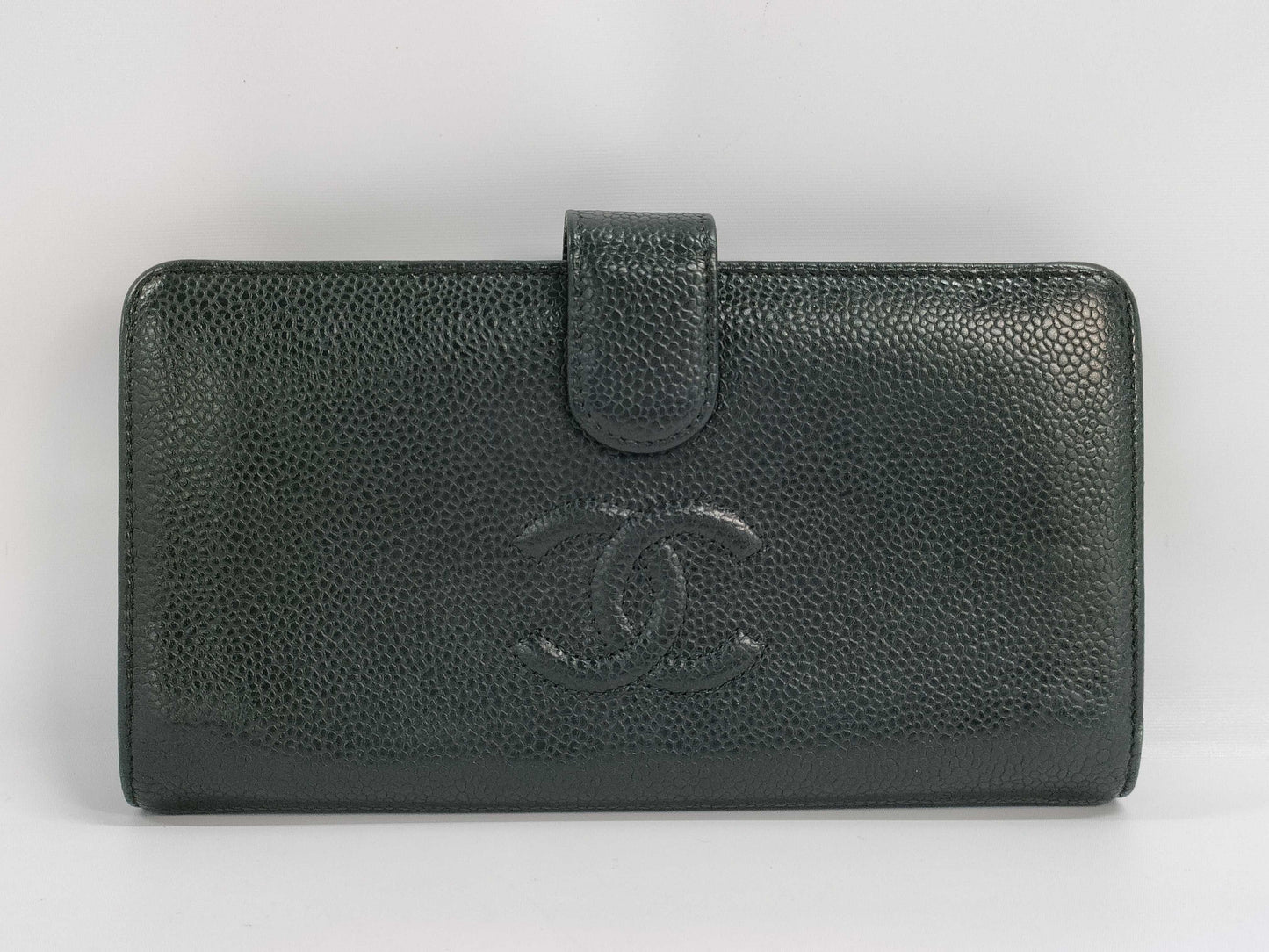 CHANEL Caviar Leather Bi-fold Long Wallet 16987799 Wallet