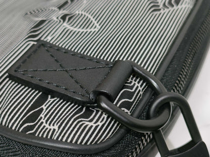 LOUIS VUITTON Expandable Messenger Shoulder Bag M55698