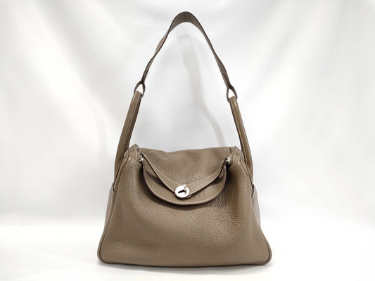 HERMES Lindy 30 Etoupe Taurillon X Stamped Handbag