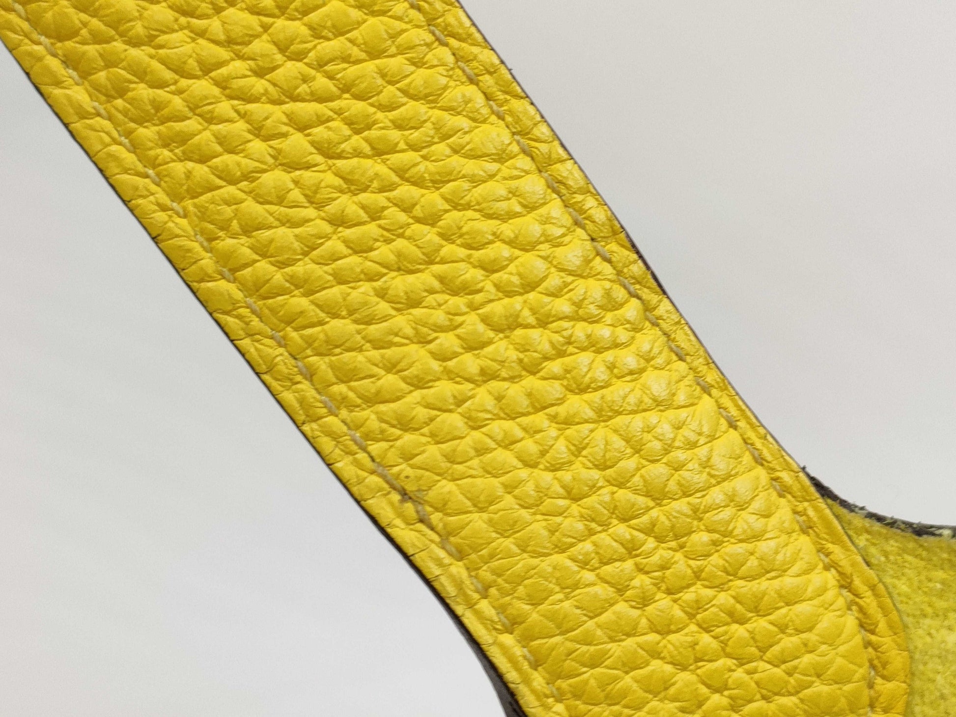 HERMES Picotin Lock MM Taurillon Yellow D Stamped Handbag