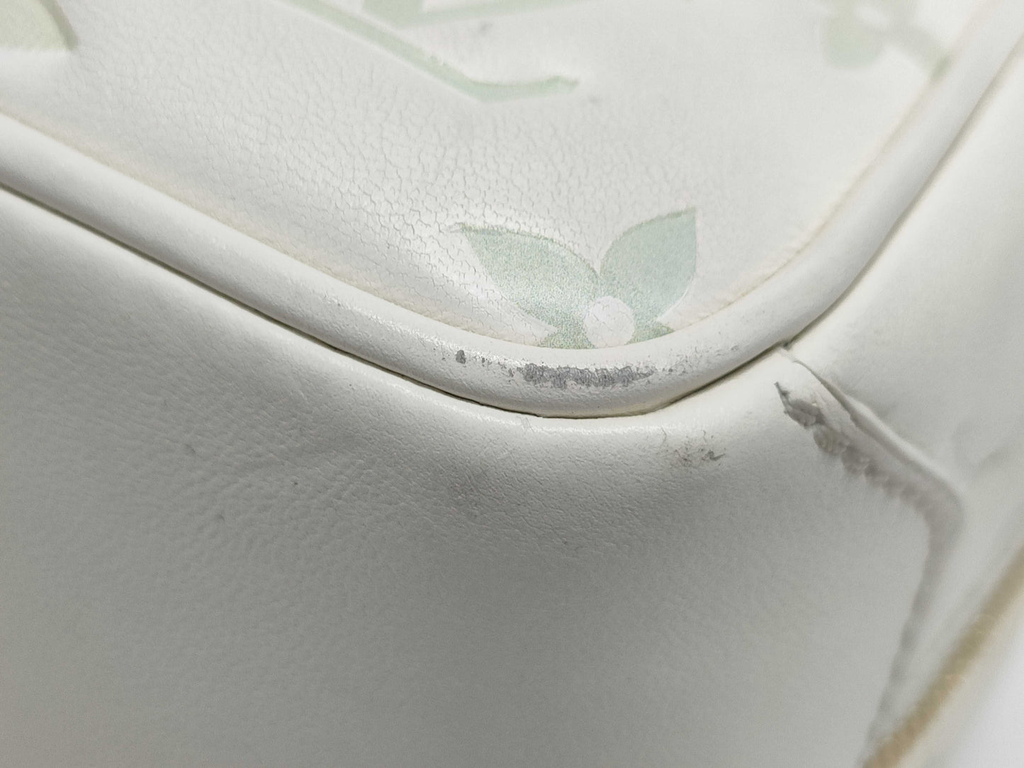 LOUIS VUITTON New Square Bag M23059 Handbag