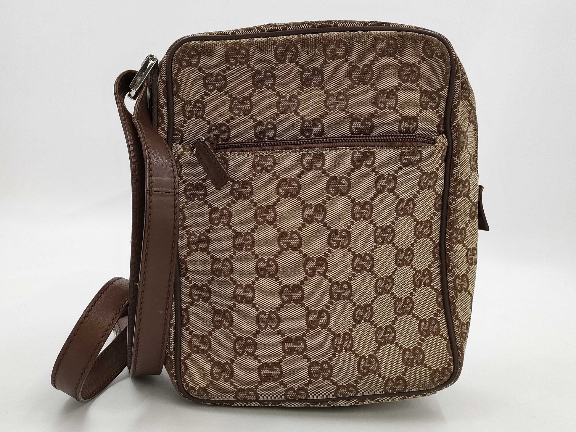 GUCCI 018 1612 GG Canvas Shoulder Bag