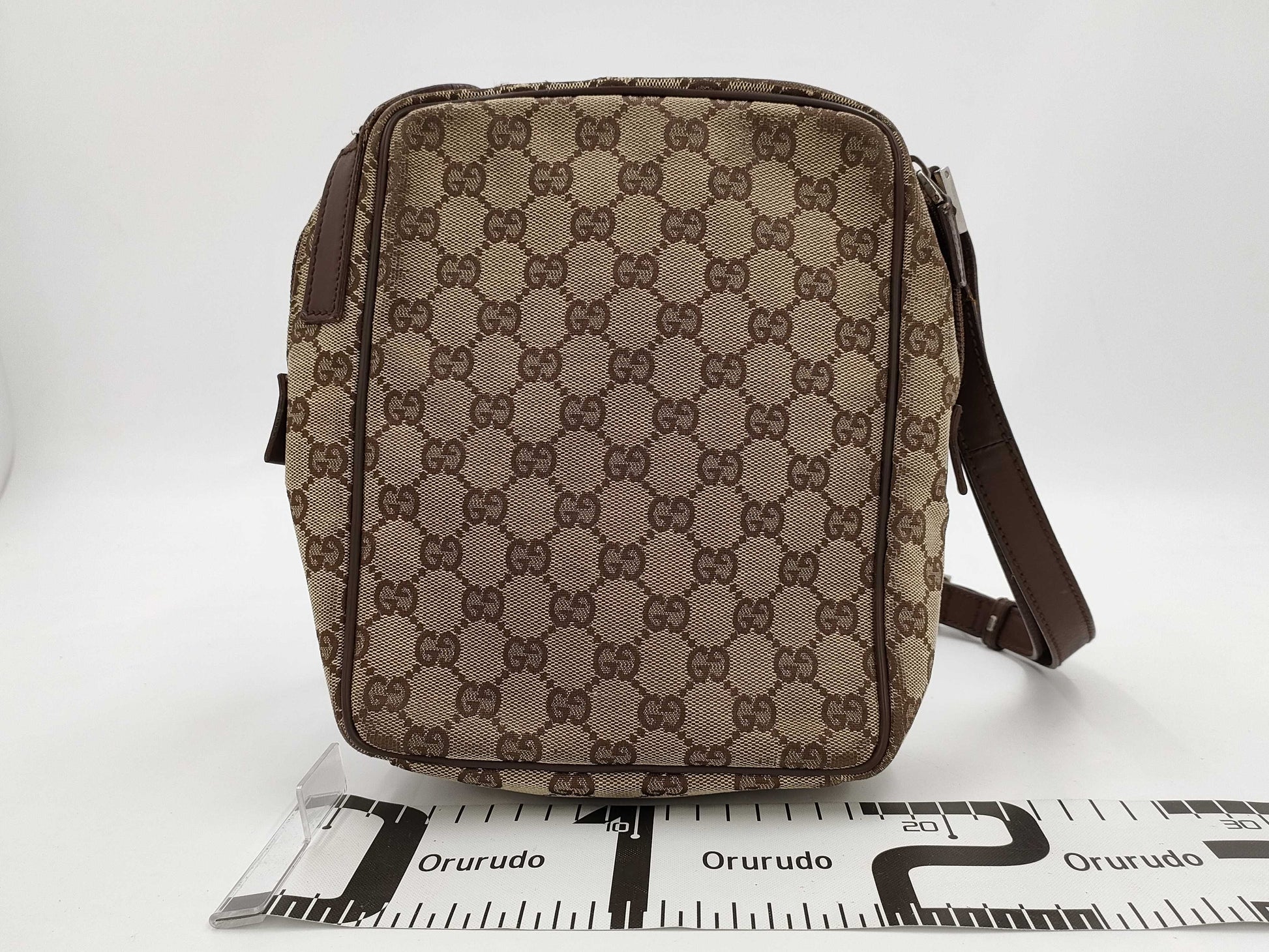 GUCCI 018 1612 GG Canvas Shoulder Bag