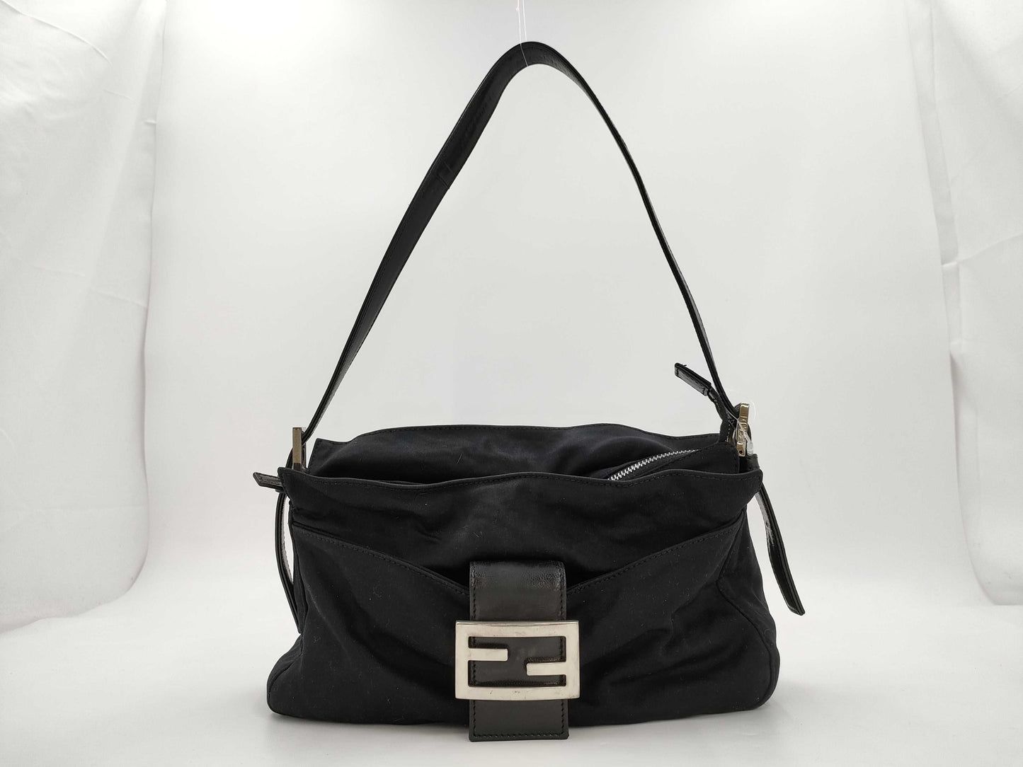 FENDI Mamma Bucket Jersey One-Shoulder Bag