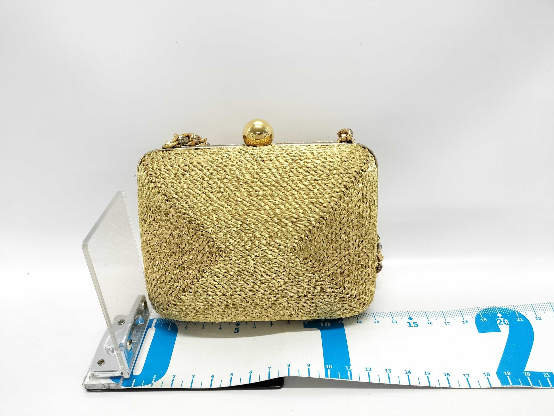 CHANEL Mesh Chain Shoulder Bag in Gold