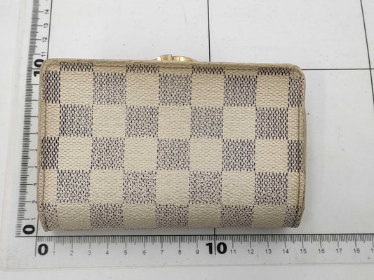 LOUIS VUITTON wallet
