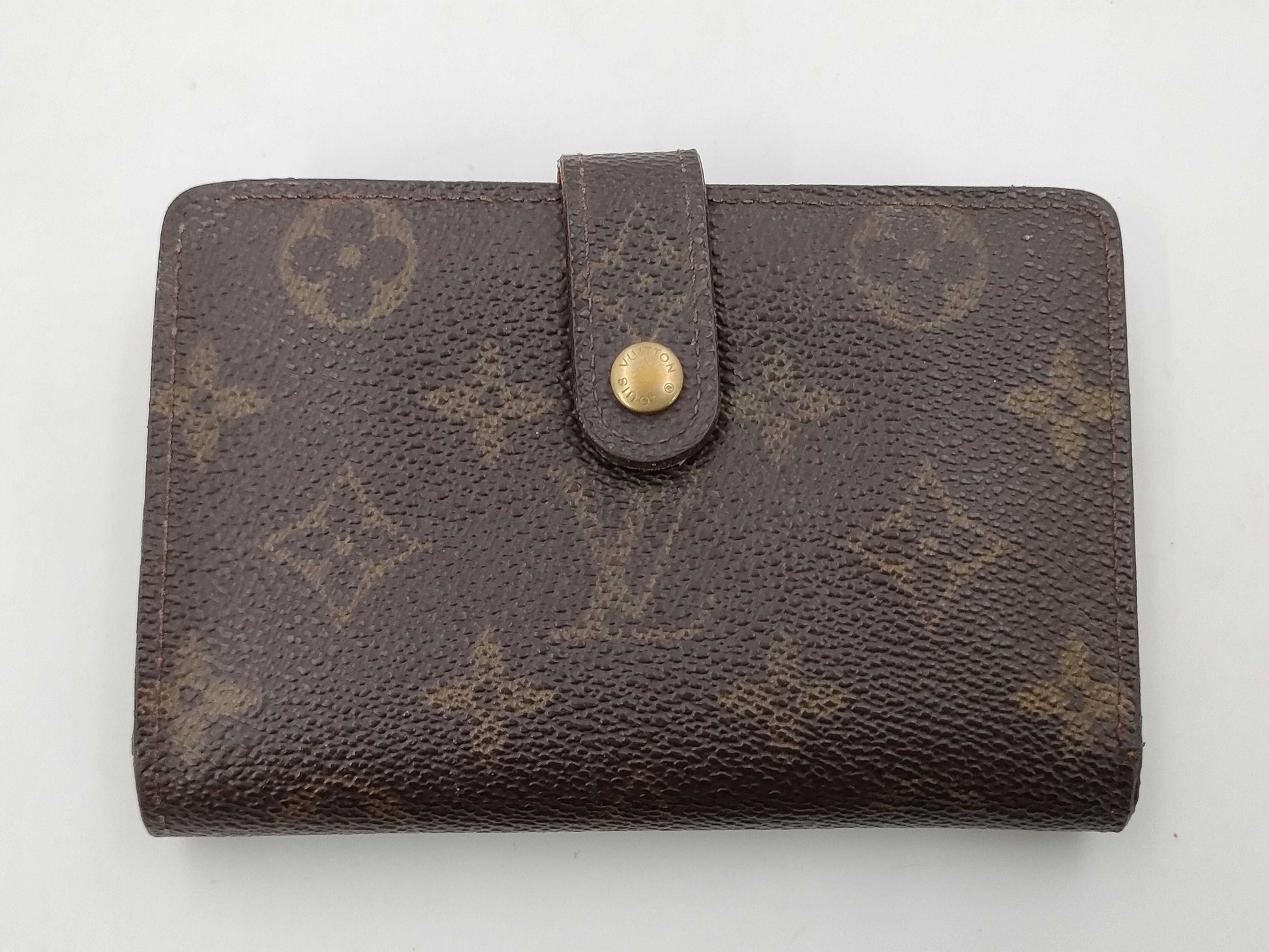 LOUIS VUITTON wallet