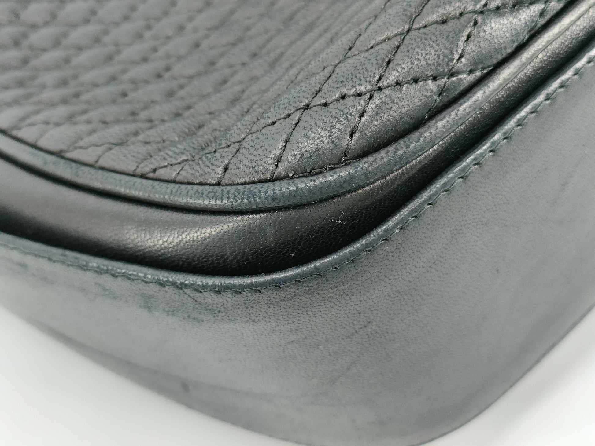 BALLY Old Quilted Shoulder Bag Black Shoulder Bag