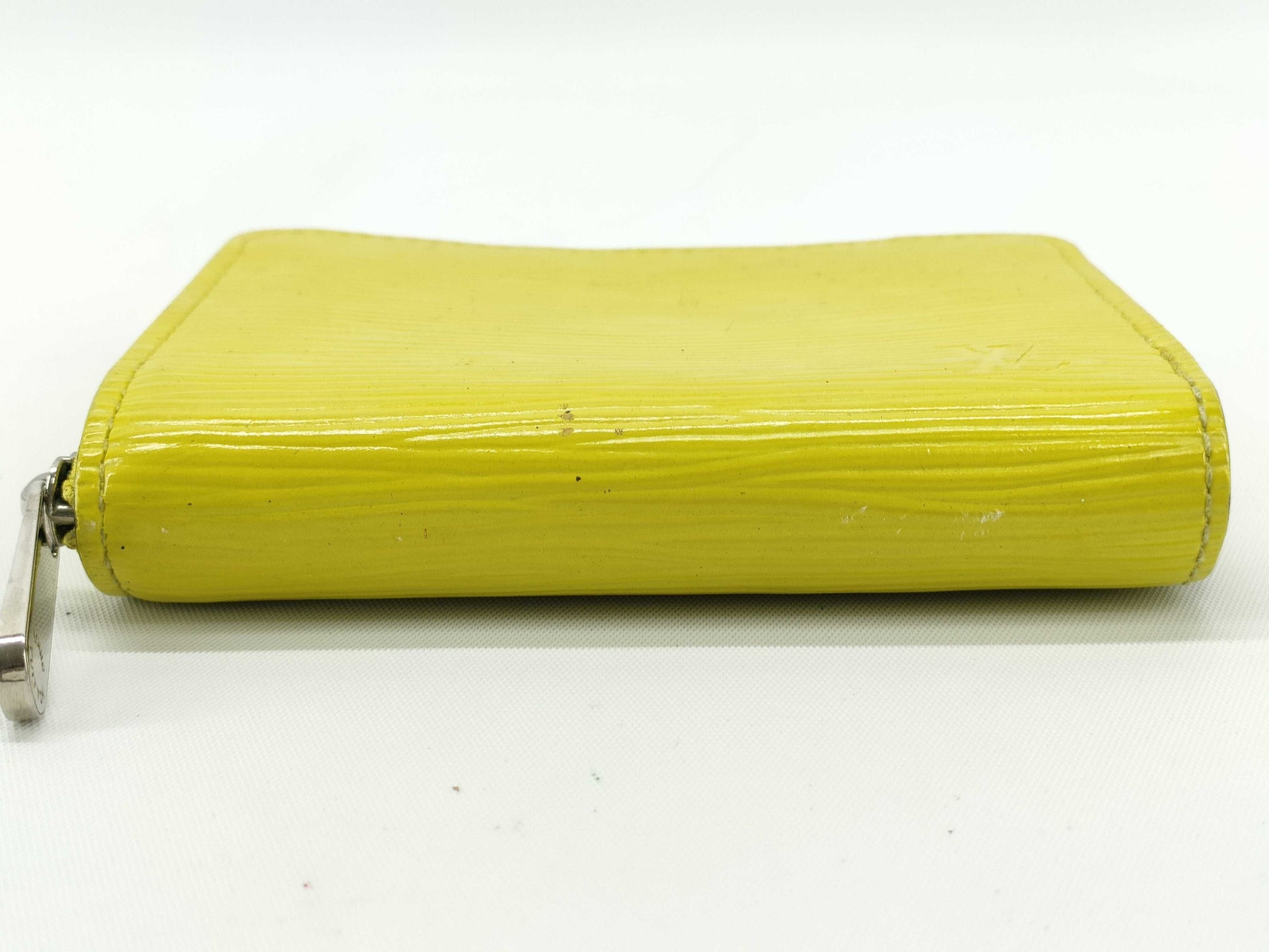 LOUIS VUITTON Epi Zippy Coin Purse in Yellow