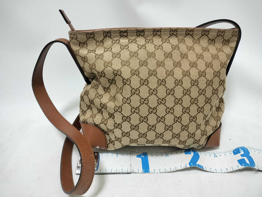 GUCCI GG Canvas Gucci GG One-Shoulder Shoulder Bag